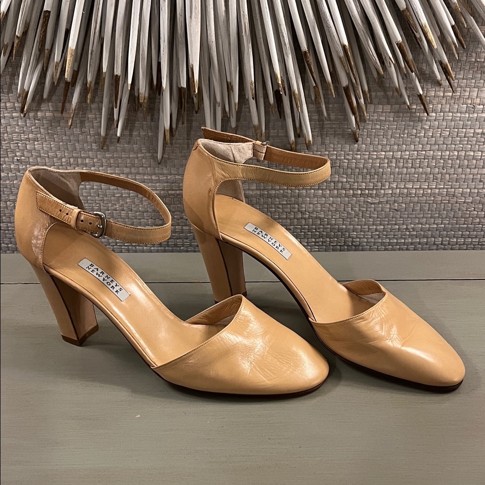 Kenneth Cole Beige Ankle Strap Heels
